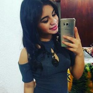 Meet your Posher, Stephanie